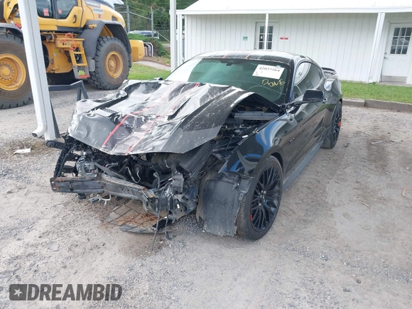 2018 Ford Mustang GT z VIN 1FA6P8CF0J5184418, wystawiony jako IAAI lot #42037264 z przebiegiem 99 679 mil mil oraz . Historia ofert i sprzedaży dostępna na DreamBid. Obrazek 2.