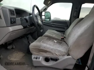 2000 Ford Super Duty F-250 XL with VIN 1FTNW21F6YEC98099, listed as a Copart auction lot 45403345 with 121,425 mi miles and Salvage Title. Bid and sale history available at carsss.com. Image 7.