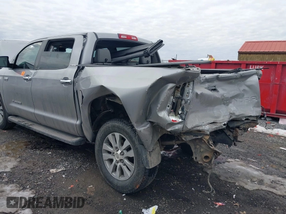 2016 Toyota Tundra 4WD Truck LTD with VIN 5TFHY5F15GX531995, listed as a IAAI auction lot 41457378 with 92,172 mi miles. Bid and sale history available at carsss.com. Image 6.