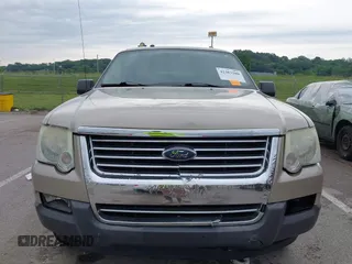 2006 Ford Explorer XLT z VIN 1FMEU73E56UB74573, wystawiony jako IAAI lot #42383380 z przebiegiem 224 359 mil mil oraz . Historia ofert i sprzedaży dostępna na DreamBid. Obrazek 12.