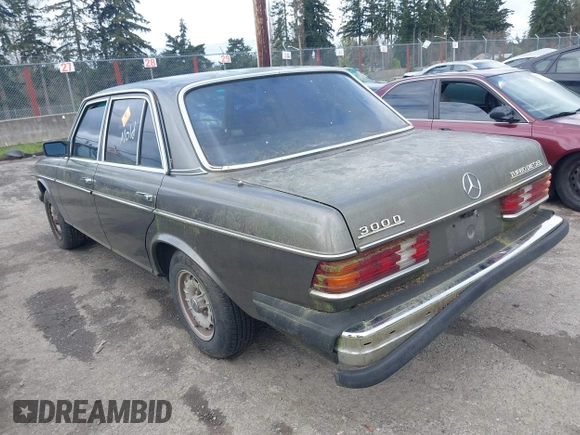 1985 Mercedes-Benz 300 with VIN WDBAB33C5FA233413, listed as a IAAI auction lot 41933343 with 110,651 mi miles and . Bid and sale history available at DreamBid. Image 3.