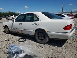 1999 Mercedes-Benz E-Class with VIN WDBJF65H0XA877630, listed as a Copart auction lot 69697454 with 0 mi miles and Salvage Title. Bid and sale history available at carsss.com. Image 2.