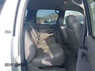 2004 Chevrolet Suburban LS with VIN 1GNEC16TX4J107987, listed as a IAAI auction lot 42086720 with 191,033 mi miles and . Bid and sale history available at DreamBid. Image 8.