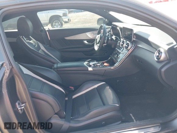 2019 Mercedes-Benz C 63 S AMG with VIN WDDWJ8HBXKF845181, listed as a IAAI auction lot 42147743 with 39,430 mi miles and . Bid and sale history available at DreamBid. Image 5.