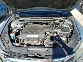 2011 Honda Accord Crosstour EX-L with VIN 5J6TF2H58BL000685, listed as a Copart auction lot 77544084 with 136,400 mi miles and Salvage Title. Bid and sale history available at carsss.com. Image 12.