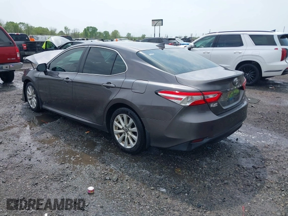 2020 Toyota Camry LE with VIN 4T1C11AK1LU328682, listed as a IAAI auction lot 41966816 with 172,334 mi miles and . Bid and sale history available at DreamBid. Image 3.