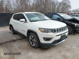 2021 Jeep Compass Limited with VIN 3C4NJCCB2MT528293, listed as a IAAI auction lot 41738444 with 111,848 mi miles. Bid and sale history available at carsss.com. Image 1.