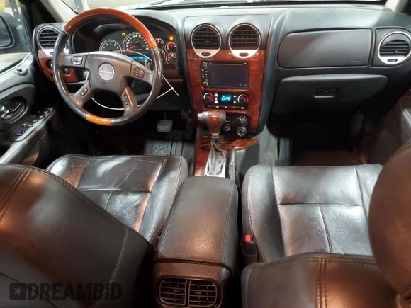 2007 GMC Envoy Denali z VIN 1GKET63M072175933, wystawiony jako Copart lot #53562465 z przebiegiem 225 694 mil mil oraz Szkoda całkowita • Salvage title. Historia ofert i sprzedaży dostępna na DreamBid. Obrazek 8.