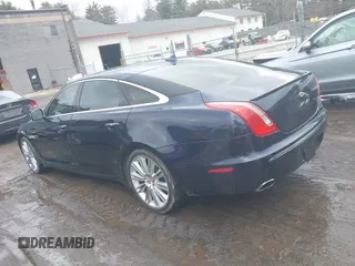 2015 Jaguar XJ Portfolio with VIN SAJWJ2GD0F8V83497, listed as a IAAI auction lot 41697285 with 52,311 mi miles and . Bid and sale history available at DreamBid. Image 14.