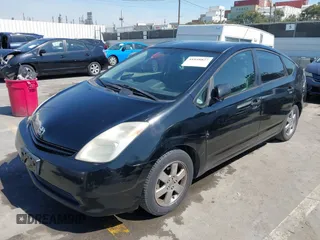 2005 Toyota Prius with VIN JTDKB20U853108017, listed as a IAAI auction lot 41848827 with 218,742 mi miles. Bid and sale history available at carsss.com. Image 2.