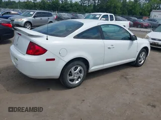2007 Pontiac G5 z VIN 1G2AL15F377161771, wystawiony jako IAAI lot #42449326 z przebiegiem Nie podano mil oraz . Historia ofert i sprzedaży dostępna na DreamBid. Obrazek 4.