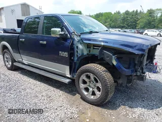 2017 Ram 1500 Laramie с VIN 1C6RR7VT5HS842817, выставлен на аукционе IAAI как лот 42480519 с пробегом 106 551 миль миль и . История ставок и продаж доступна на DreamBid. Изображение 1.