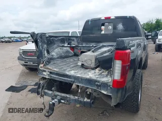 2017 Ford F-250 Lariat with VIN 1FT7W2BT0HEC51082, listed as a IAAI auction lot 42148223 with 164,951 mi miles and . Bid and sale history available at DreamBid. Image 4.