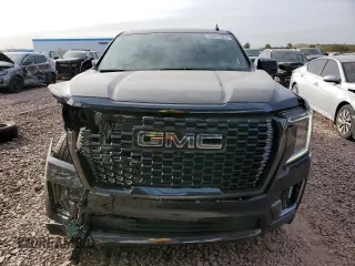 2023 GMC Yukon Denali Ultimate with VIN 1GKS2EKL7PR381606, listed as a Copart auction lot 43817325 with 27,272 mi miles and Salvage Title. Bid and sale history available at carsss.com. Image 5.
