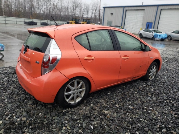 2013 Toyota Prius One with VIN JTDKDTB30D1038382, listed as a Copart auction lot 51677365 with 184,190 mi miles and Clean Title. Bid and sale history available at carsss.com. Image 3.