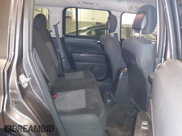 2016 Jeep Patriot Sport with VIN 1C4NJPBA9GD547711, listed as a IAAI auction lot 41830335 with 85,603 mi miles and . Bid and sale history available at carsss.com. Image 8.