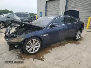 2017 Jaguar XF 35t Premium z VIN SAJBD4BV2HCY34618, wystawiony jako Copart lot #56974315 z przebiegiem Nie podano mil oraz Szkoda całkowita • Salvage title. Historia ofert i sprzedaży dostępna na DreamBid. Obrazek 1.