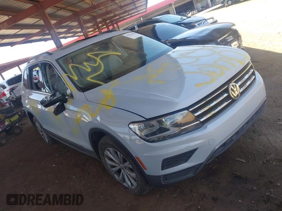 2018 Volkswagen Tiguan SEL with VIN 3VV3B7AX8JM132211, listed as a IAAI auction lot 42516340 with 75,641 mi miles and . Bid and sale history available at DreamBid. Image 1.
