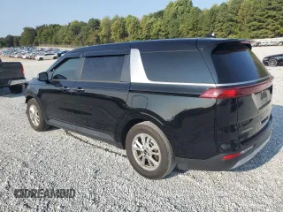 2024 Kia Carnival LX with VIN KNDNB4H38R6304516, listed as a Copart auction lot 70645824 with 26,939 mi miles and Salvage Title. Bid and sale history available at carsss.com. Image 2.