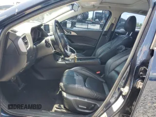 2018 Mazda 3 Touring z VIN 3MZBN1V30JM243211, wystawiony jako Copart lot #58324975 z przebiegiem 86 030 mil mil oraz Szkoda całkowita • Salvage title. Historia ofert i sprzedaży dostępna na DreamBid. Obrazek 7.