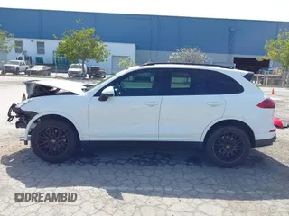 2017 Porsche Cayenne with VIN WP1AA2A28HKA87514, listed as a IAAI auction lot 41883554 with 161,593 mi miles and . Bid and sale history available at DreamBid. Image 15.