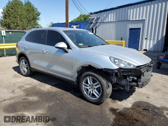 2018 Porsche Cayenne with VIN WP1AA2A22JKA06822, listed as a Copart auction lot 63078125 with 48,446 mi miles and Clean title. Bid and sale history available at DreamBid. Image 4.