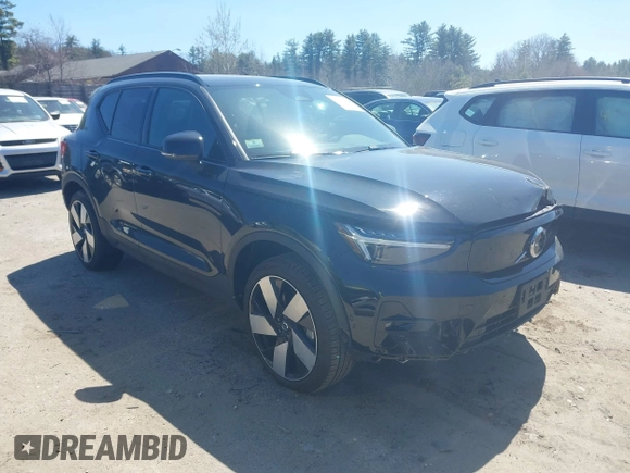 2024 Volvo XC40 Plus z VIN YV4ER3XL5R2273804, wystawiony jako IAAI lot #42046244 z przebiegiem 12 694 mil mil oraz . Historia ofert i sprzedaży dostępna na DreamBid. Obrazek 1.