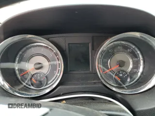 2012 Chrysler Town & Country Limited z VIN 2C4RC1GGXCR394219, wystawiony jako Copart lot #57032565 z przebiegiem Nie podano mil oraz Szkoda całkowita • Salvage title. Historia ofert i sprzedaży dostępna na DreamBid. Obrazek 9.