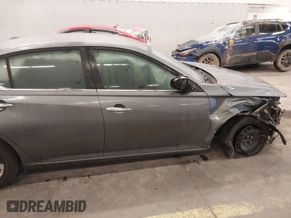 2020 Nissan Altima S z VIN 1N4BL4BV7LC190355, wystawiony jako IAAI lot #41667512 z przebiegiem 48 421 mil mil oraz . Historia ofert i sprzedaży dostępna na DreamBid. Obrazek 14.