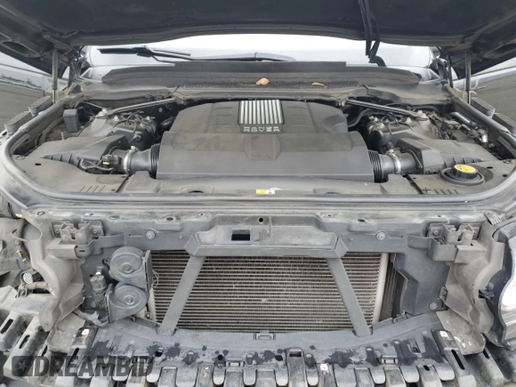 2013 Land Rover Range Rover HSE with VIN SALGS2DF2DA103058, listed as a Copart auction lot 53796295 with 130,843 mi miles and Salvage title. Bid and sale history available at DreamBid. Image 14.