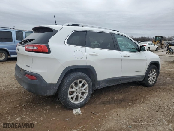 2017 Jeep Cherokee Latitude with VIN 1C4PJMCBXHW658322, listed as a Copart auction lot 45514485 with 133,903 mi miles and Salvage Title. Bid and sale history available at carsss.com. Image 3.