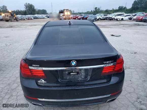 2013 BMW 7 Series 750i xDrive with VIN WBAYB6C55DC998073, listed as a Copart auction lot 67552004 with 0 mi miles and Salvage Title. Bid and sale history available at carsss.com. Image 6.