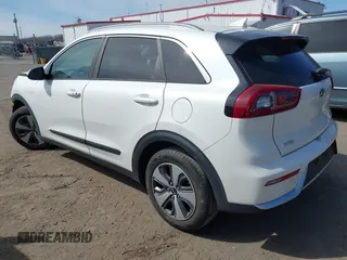 2017 Kia Niro LX with VIN KNDCB3LC8H5041747, listed as a IAAI auction lot 41764016 with 103,329 mi miles. Bid and sale history available at carsss.com. Image 3.
