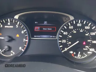 2016 Nissan Altima SR with VIN 1N4AL3AP4GC289147, listed as a IAAI auction lot 42159067 with 105,112 mi miles and . Bid and sale history available at carsss.com. Image 7.