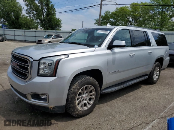 2019 GMC Yukon XL SLT z VIN 1GKS1GKC8KR245444, wystawiony jako Copart lot #55600905 z przebiegiem 106 345 mil mil oraz Szkoda całkowita • Salvage title. Historia ofert i sprzedaży dostępna na DreamBid. Obrazek 1.