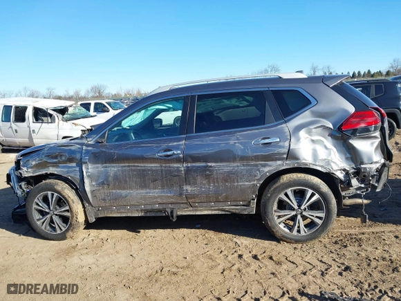 2017 Nissan Rogue SL with VIN 5N1AT2MV5HC796893, listed as a IAAI auction lot 41533857 with 72,218 mi miles. Bid and sale history available at carsss.com. Image 14.