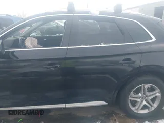 2019 Audi Q5 Premium with VIN WA1ANAFY1K2072299, listed as a IAAI auction lot 41101220 with 39,339 mi miles. Bid and sale history available at carsss.com. Image 11.
