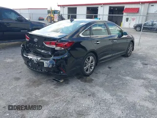 2018 Hyundai Sonata Limited z VIN 5NPE34AF1JH673228, wystawiony jako IAAI lot #42331266 z przebiegiem 252 590 mil mil oraz . Historia ofert i sprzedaży dostępna na DreamBid. Obrazek 4.