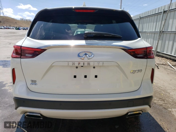 2021 Infiniti QX50 Luxe with VIN 3PCAJ5BB8MF102182, listed as a Copart auction lot 51758835 with 40,582 mi miles and Salvage Title. Bid and sale history available at DreamBid. Image 6.