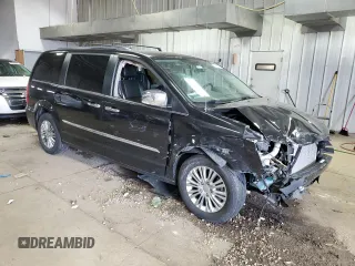 2015 Chrysler Town & Country Touring-L with VIN 2C4RC1CG7FR526413, listed as a Copart auction lot 53036965 with Not Provided miles and Non Repairable. Bid and sale history available at carsss.com. Image 4.