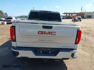 2020 GMC Sierra 1500 Denali with VIN 1GTU9FEL7LZ152659, listed as a IAAI auction lot 41662492 with 101,222 mi miles. Bid and sale history available at carsss.com. Image 16.