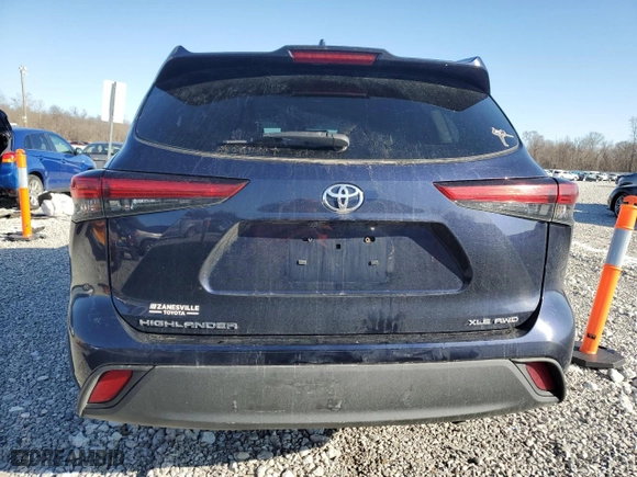 2021 Toyota Highlander XLE with VIN 5TDHZRBH9MS547464, listed as a Copart auction lot 47862555 with 51,396 mi miles and Salvage Title. Bid and sale history available at carsss.com. Image 6.