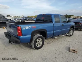 2004 Chevrolet Silverado 1500 Work Truck with VIN 2GCEC19V141187440, listed as a Copart auction lot 53977035 with 0 mi miles and Clean Title. Bid and sale history available at carsss.com. Image 3.
