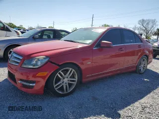 2012 Mercedes-Benz C 250 Sport z VIN WDDGF4HB6CR237057, wystawiony jako Copart lot #89125155 z przebiegiem 142 579 mil mil oraz Szkoda całkowita • Salvage title. Historia ofert i sprzedaży dostępna na DreamBid. Obrazek 1.