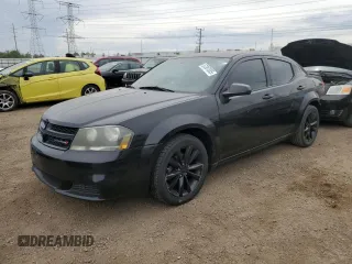 2014 Dodge Avenger SE z VIN 1C3CDZAB3EN201086, wystawiony jako Copart lot #57387005 z przebiegiem 155 085 mil mil oraz Szkoda całkowita • Salvage title. Historia ofert i sprzedaży dostępna na DreamBid. Obrazek 1.