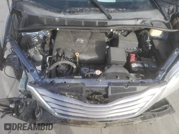 2017 Toyota Sienna XLE with VIN 5TDDZ3DC9HS184439, listed as a Copart auction lot 78056444 with Not provided miles and Salvage title. Bid and sale history available at DreamBid. Image 12.