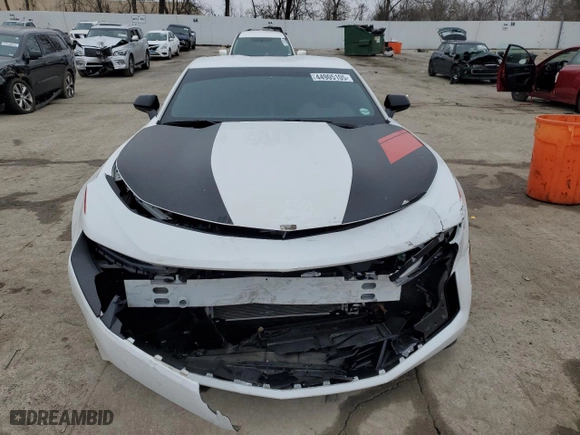 2021 Chevrolet Camaro 1LT with VIN 1G1FB1RX5M0142269, listed as a Copart auction lot 44905105 with 31,586 mi miles and Salvage Title. Bid and sale history available at carsss.com. Image 5.