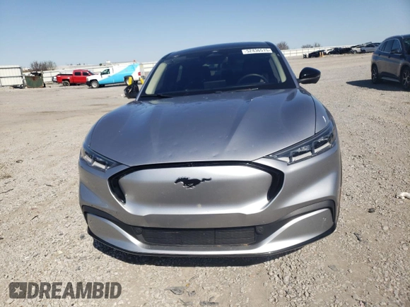 2021 Ford Mustang Mach-E Premium с VIN 3FMTK3SS9MMA36260, выставлен на аукционе Copart как лот 52436515 с пробегом 39 106 миль миль и Списание • Salvage title. История ставок и продаж доступна на DreamBid. Изображение 5.