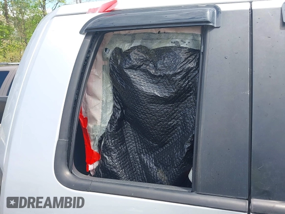 2011 Ford F-150 XL с VIN 1FTEX1CM6BFC31040, выставлен на аукционе IAAI как лот 42025695 с пробегом 172 792 миль миль и . История ставок и продаж доступна на DreamBid. Изображение 20.