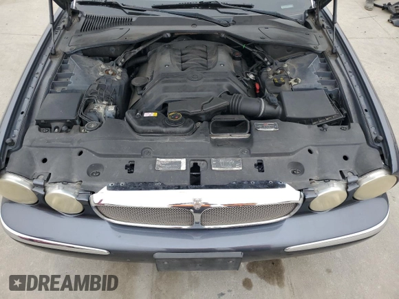 2004 Jaguar XJ with VIN SAJWA71C04SG22878, listed as a Copart auction lot 44383205 with 127,515 mi miles and Clean Title. Bid and sale history available at carsss.com. Image 11.